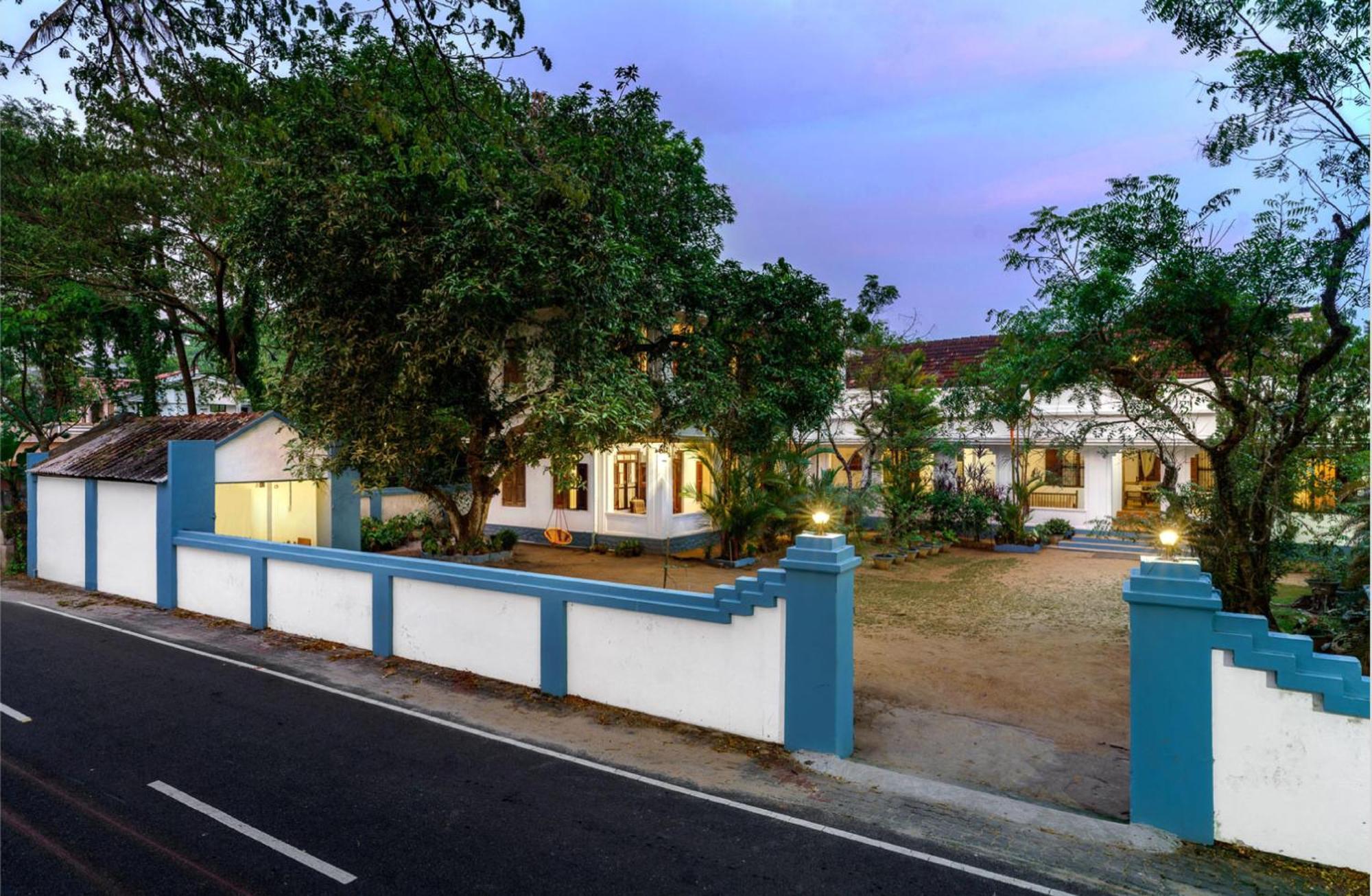 Dutch Square Hostel Alappuzha Exterior foto